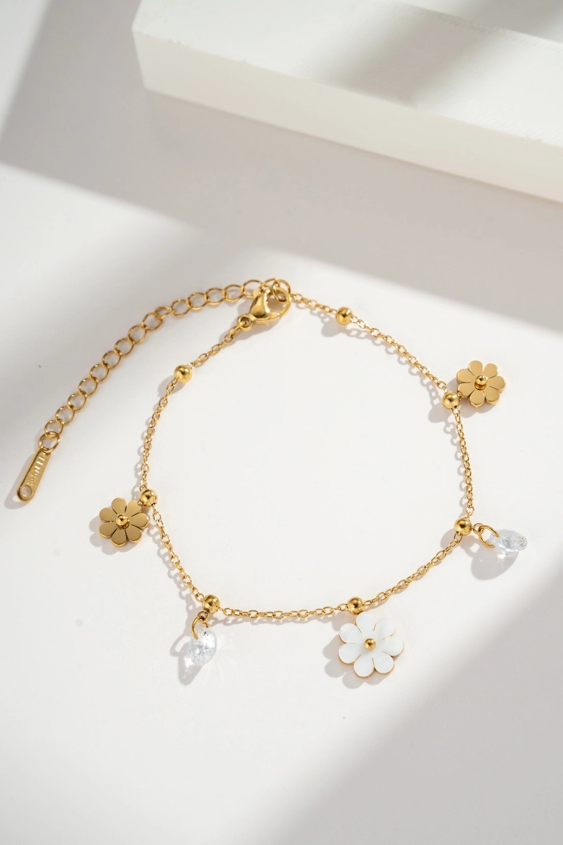 Bracelet fleurs cristaux et pétale eclat en acier inoxydable